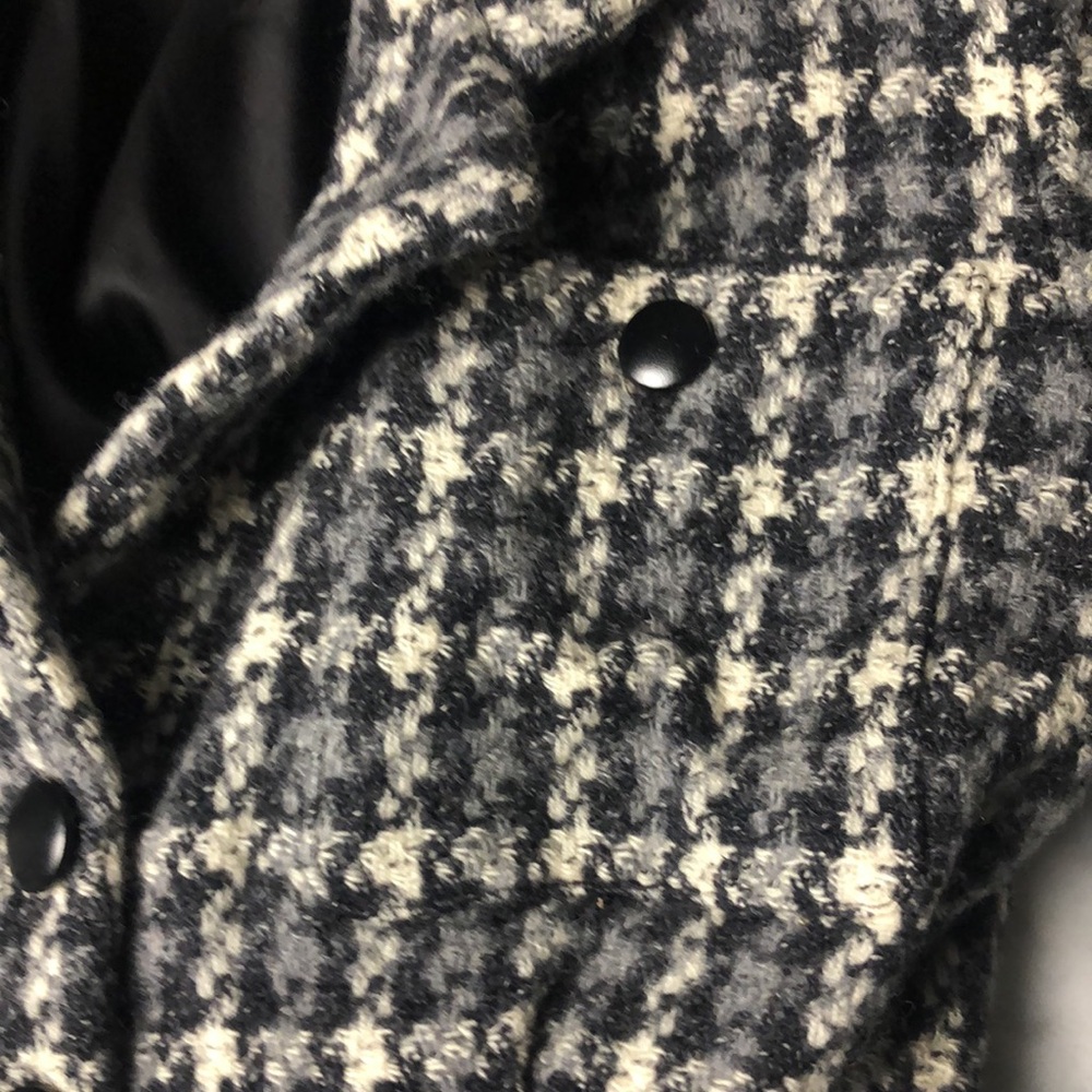 Christian Dior petites tweed Black,White and gray Houndstooth Jacket Size XS - Picture 8 of 10